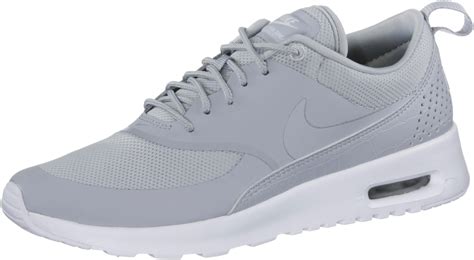 Sneaker von Nike in grau im Online Shop von SportScheck kaufen